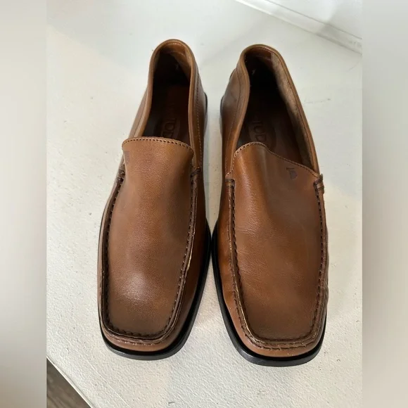 Tod’s Men’s Leather Loafers Tan Slip-On Quiet Luxury Size 8.5 US Made in Italy - Picture 3 of 10